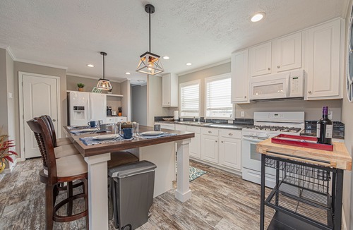 Milton House | Coastal Cottage 15 Minutes to Lewes Beach + Bike Trail Access.