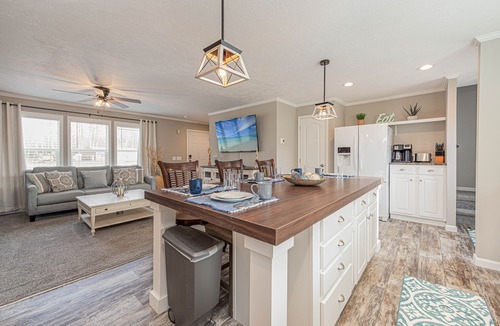 Milton House | Coastal Cottage 15 Minutes to Lewes Beach + Bike Trail Access.