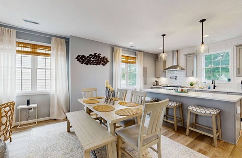 Cedar Neck House | Coastal Cottage, screened porch, outdoor shower, fireplace, gas grill, close to beach