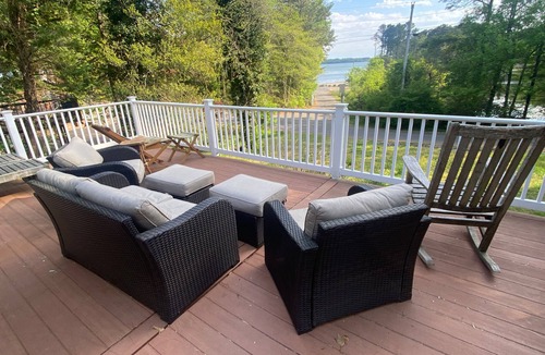 Chesapeake Ranch Estates-Drum Point House | Coastal Retreat Near Solomon’s Island, Water View & Semi-Private Beach, Sleeps 6
