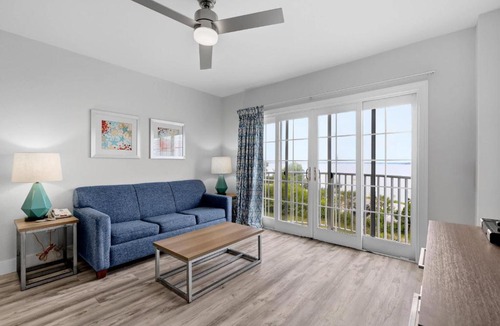 Midtown Ocean City Hotel | Coconut Malorie Resort Ocean City, an Ascend Collection Hotel