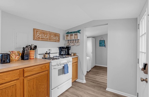 Wall House | Coffee | BBQ Grill | Outdoor Dining | Wifi