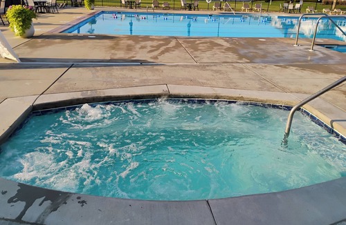 Hertford Condo | COME STAY AND PLAY IN COASTAL NORTH CAROLINA AT ALBEMARLE PLANTATION