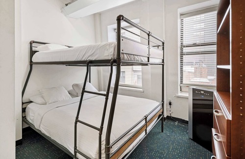 Downtown Boston Apartment | Come Visit Boston and Stay In Our Homey Studio