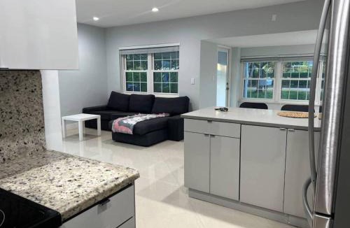 North Miami Beach House | Comfort and Privacy - Your Sanctuary in North Miami Beach
