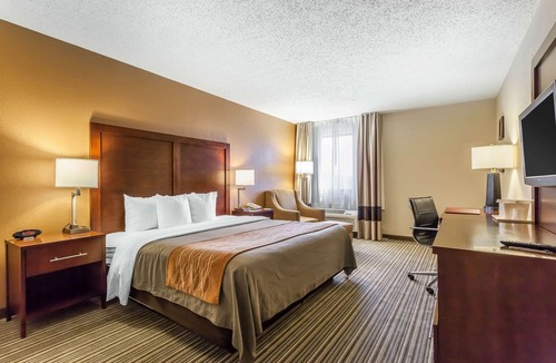 Canton Hotel | Comfort Inn Hall of Fame
