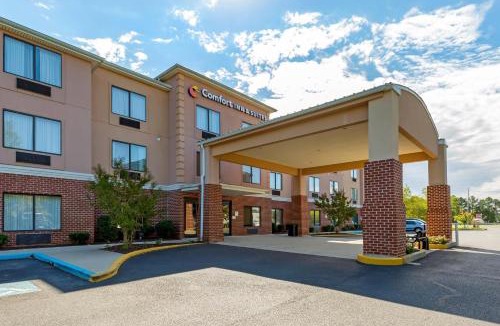 Cambridge Hotel | Comfort Inn & Suites Cambridge