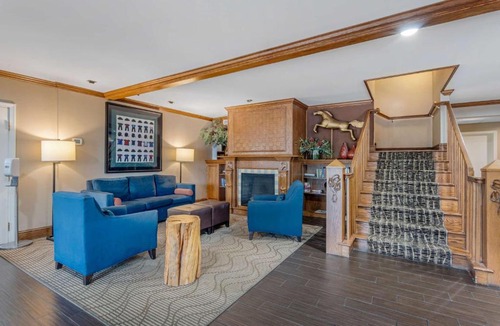 Dover Hotel | Comfort Inn & Suites Dover near Speedway