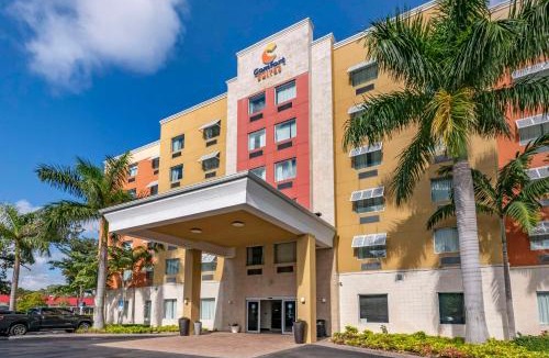Dania Beach Hotel | Comfort Suites Fort Lauderdale Airport South & Cruise Port