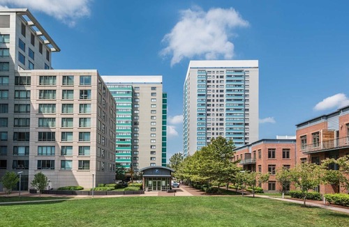 West End Apartment | Comfortable 2BR/2BA by MGH, Ideal for Families, River Walk, Gym, Laundry in Unit