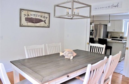 Sandwich House | Comfortable Sandwich Home with Pool RPAM014