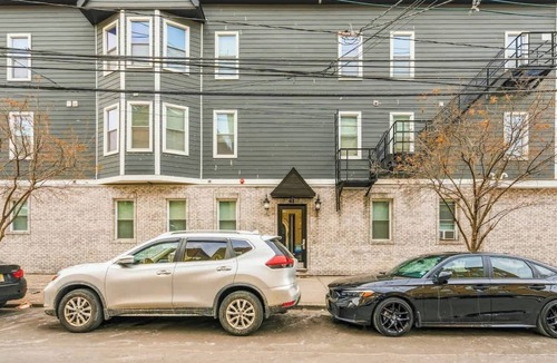 McGinley Square Apartment | Comfy 3BR MetLife Home| Parking |NYC & PATH Nearby