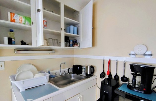 Binghamton House | Comfy and cozy 2-bedroom house with ACs, full kitchen, easy ride to BU, downtown