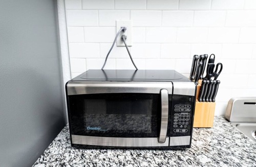 Middle River Terrace Apartment | Comfy Condos @ Middle River - #2