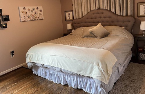 Parole House | Commissioning week rental