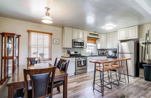 St. Charles House | Commute to Alexandria & DC: Home w/Shared Yard