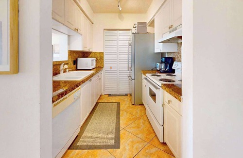 Aventura Condo | Condo Minutes from Ocean Drive & Miami Beach