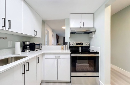 Lauderdale Harbours Apartment | Cordova Arms on the River by Rocketstay
