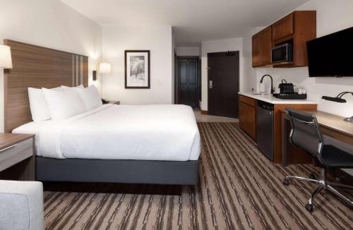 Edray Hotel | Corduroy Inn and Lodge, Trademark Collection by Wyndham