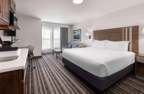 Edray Hotel | Corduroy Inn and Lodge, Trademark Collection by Wyndham