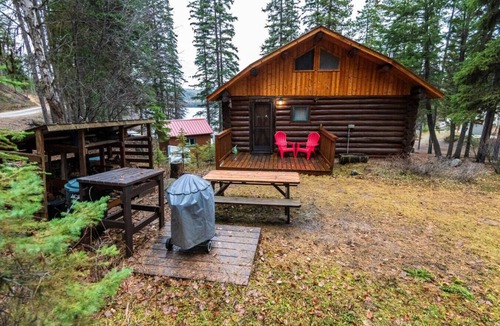 Kalispell Cabin | Corky`s Cabin | Lake Front w/Private Dock