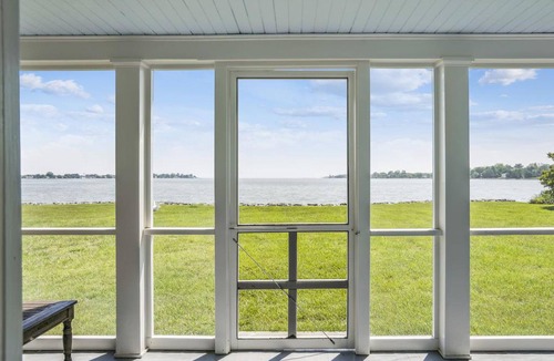 Royal Oak Cottage | Cottage at Goose Neck Point