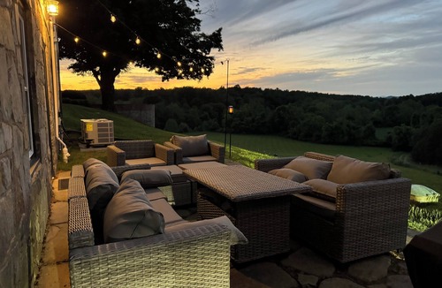 Charlottesville House | Country Estate with Pickleball & Views, 4-bedroom house in Charlottesville