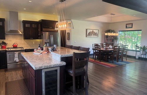 Columbia Falls House | Country setting close to Glacier National Park
