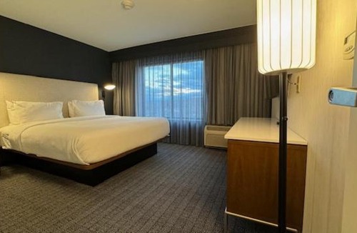 Kingston Hotel | Courtyard by Marriott Kingston