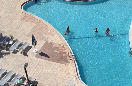 Sunny Isles Beach Apartment | Cozy 1-bedroom apartment in serene Sunny Isles Beach near beach