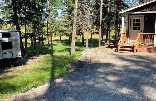 Kalispell Cabin | Cozy 1-bedroom cabin located 6 miles from Kalispell Montana.