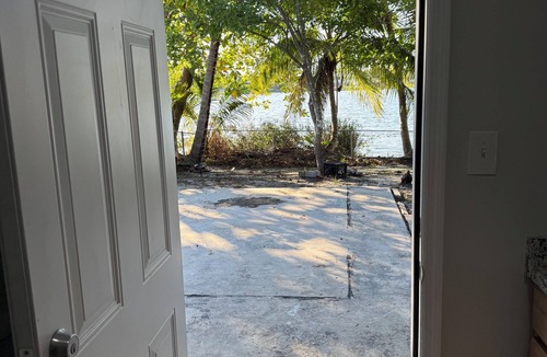 Miami Gardens Apartment | Cozy 1-bedroom studio in fantastic Miami Gardens