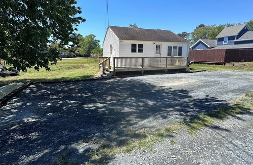 Deep Hole House | Cozy 2-bedroom house in Chincoteague