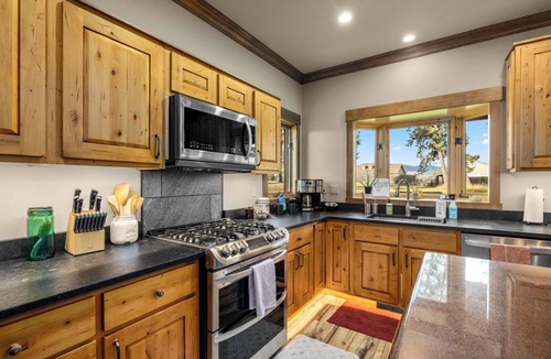 Columbia Falls House | Cozy 2-Bedroom Located Between Whitefish and Columbia Falls