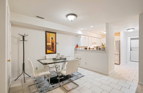Stafford Condo | Cozy 2-bedrooms condo in the heart of Stafford