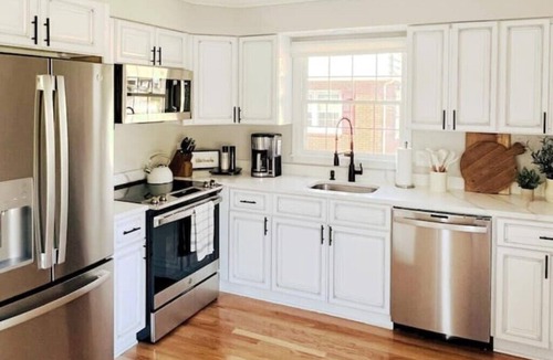 Easton House | Cozy 2BR Home near Idlewild Park