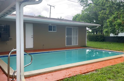 Miami Gardens House | Cozy 4-bedroom house in amazing Miami near the stadium