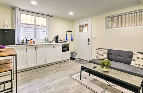 Potomac West House | Cozy Alexandra Getaway ~ 5 Mi to Downtown DC!