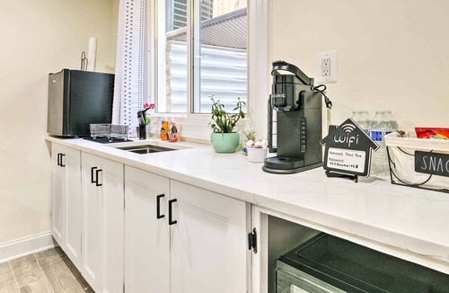 Potomac West House | Cozy Alexandra Getaway ~ 5 Mi to Downtown DC!