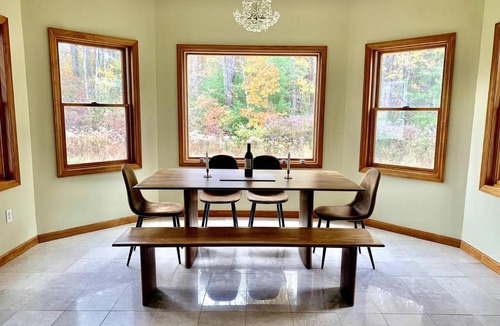 Palenville House | Cozy and private farmhouse to relax and unwind