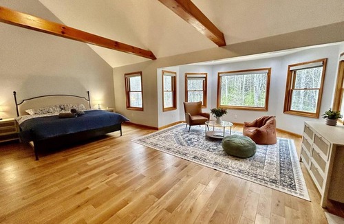 Palenville House | Cozy and private farmhouse to relax and unwind