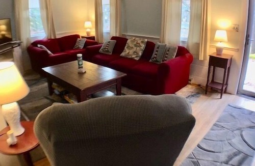 Bass River Cottage | Cozy Cape Getaway - Near Seaview Beach