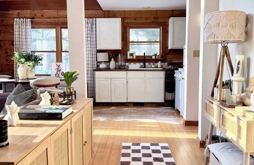 Shokan Cabin | Cozy Catskills Cabin Retreat - 5 private scenic acres in The Hudson Valley