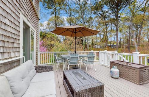 Brewster House | Cozy Charming Cottage