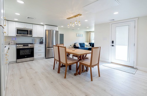 Villas House | Cozy Dog-Friendly Cape May Escape- Short Walk to Beach