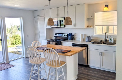 Polson Apartment | Cozy Flathead Lake Apartment with Beautiful Views!