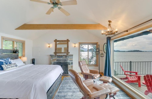 Lakeside Apartment | Cozy Flathead Lake Cabin w/Picturesque View