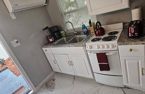 Pompano Beach Apartment | Cozy Gateway Place