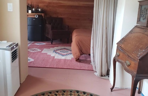 Hot Springs Cabin | Cozy in the Pines getaway cabin in Hot Springs