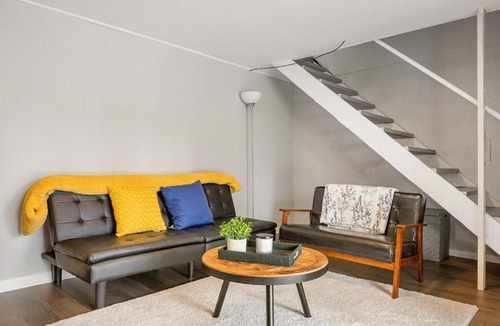 North Canton Apartment | Cozy Modern Stay Near Pro Football Hall of Fame And CAK Airport